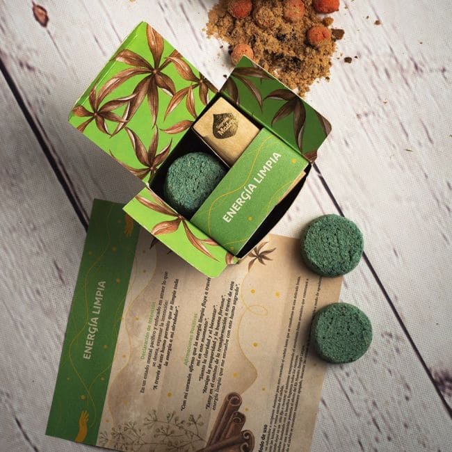 Weihrauch bei Sagrada Madre - Sacred Smoke Kit: Saubere Energie|de