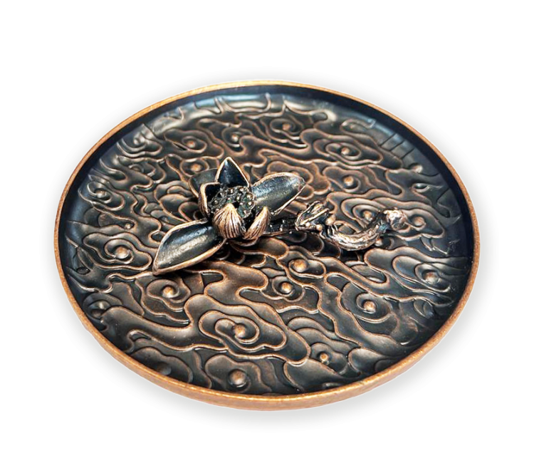 Lotus Lake Räucherstäbchenhalter aus Metall, 12 cm