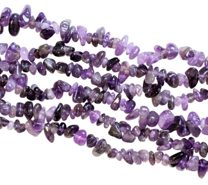 Amethyst-Chips A 5-8 mm auf einem 80-cm-Gewinde