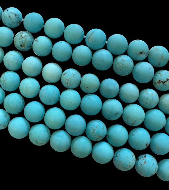 Turquénite Howlite naturgefärbte A 6 mm matte Perlen auf einem 40 cm langen Faden