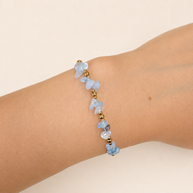 Energiearmband aus Aquamarin A+ – Steinfragmente