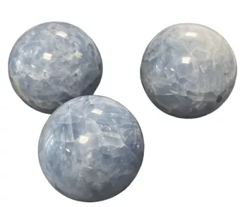 3 polierte blaue Calcit-Kugeln 1.711k