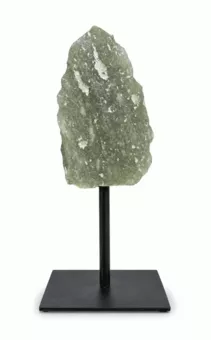 Roher Grüner Aventurin auf Schwarzem Metallständer 17-20 cm 500-700 g