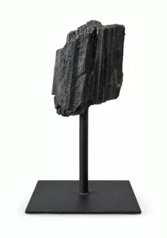 Roher Lapislazuli A auf Schwarzem Metallständer 17-20 cm 500-800 g