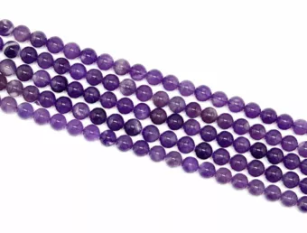 Strang mit Runden Amethystperlen A 6 mm