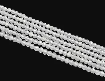 Perlenstrang facettierte runde Perlen Mondstein weiß AA 3 mm