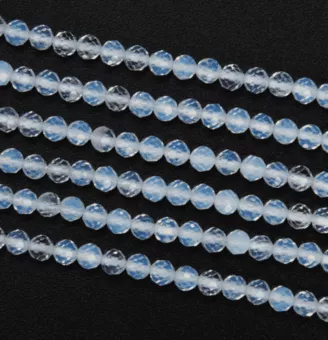 Facettierter Opalit A 3 mm Perlen auf 40 cm Draht