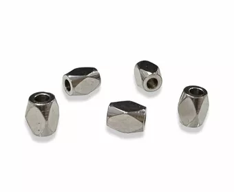 Spacer-Charm-Perlen mit Rautenmuster aus silbernem Edelstahl 4 mm 50 Stück