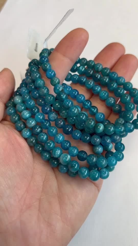 Armband Blauer Apatit AA-Perlen 6 mm