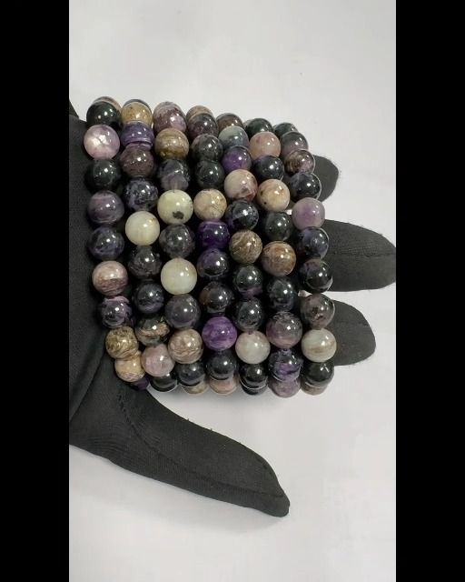 Charoit-Armband mit 8,5–9,5 mm großen Perlen