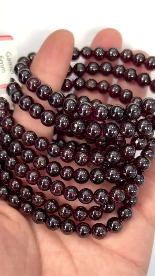 Rotes Granat-Armband AA-Perlen 5–6 mm