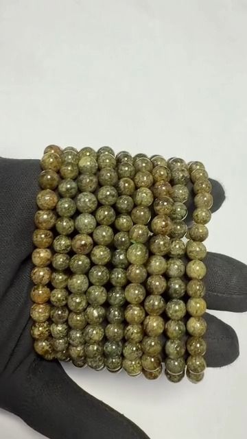 Armband aus grünem Grossular-Granat AA 5,5-6,5mm Perlen