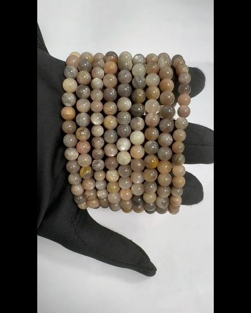 Schwarzes Mondsteinarmband mit 5,7–6,7 mm großen Perlen