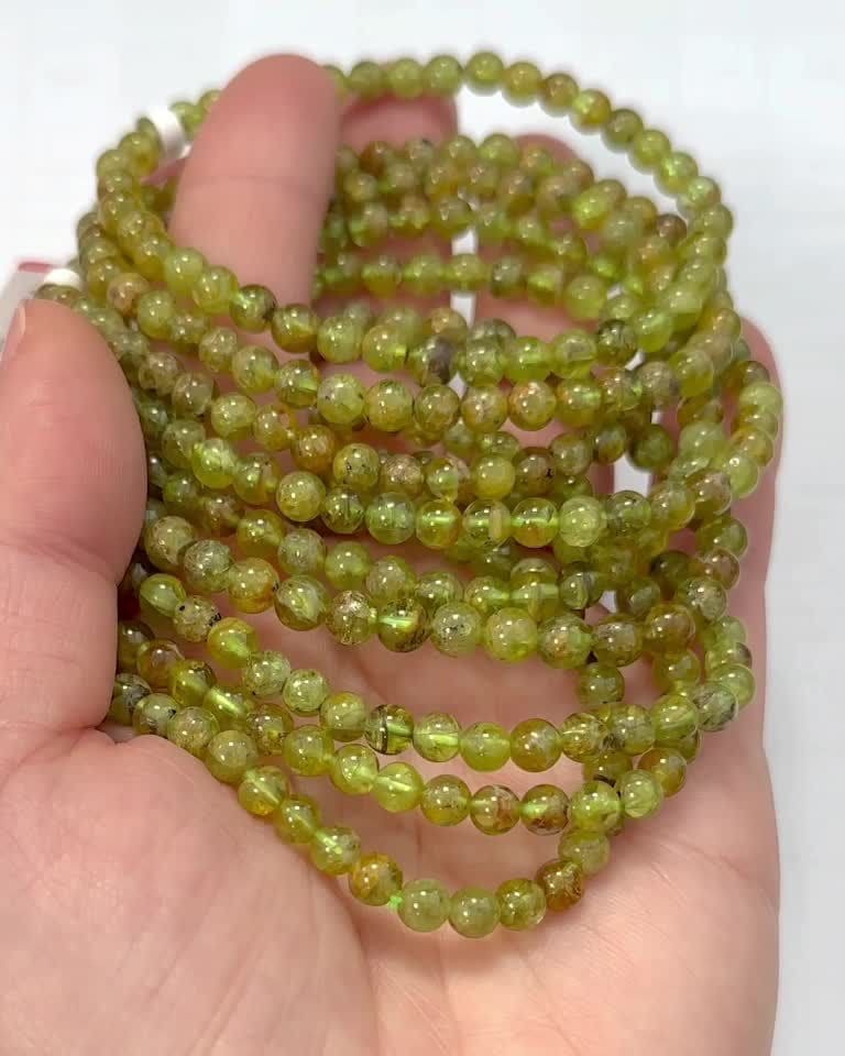 Peridotarmband A Perlen 4.5-5.5mm