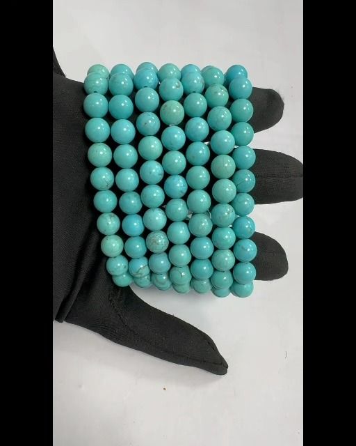 Naturgetönte Howlite Turquenit Armband A Perlen 8mm