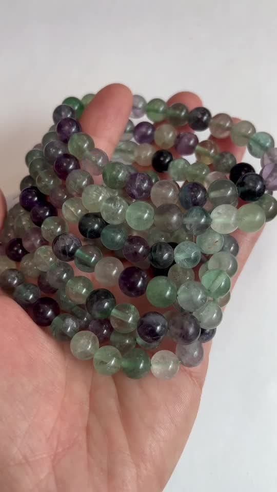 Mehrfarbige Fluorit-Armbandperlen 8–9 mm
