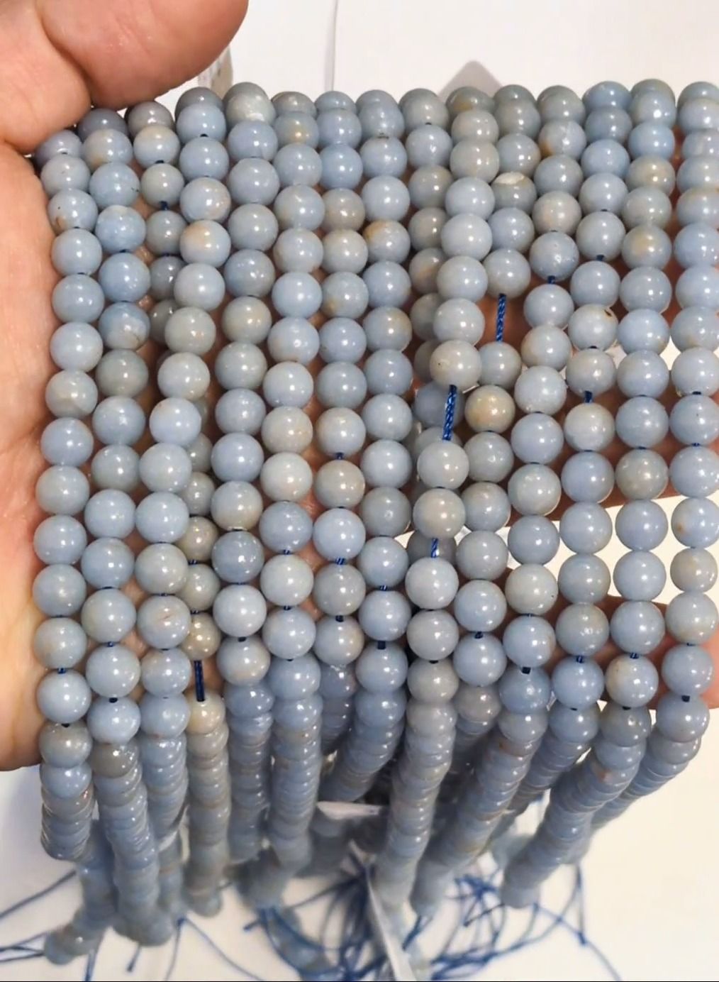 Angelite Perlen 6mm A auf 40cm Faden