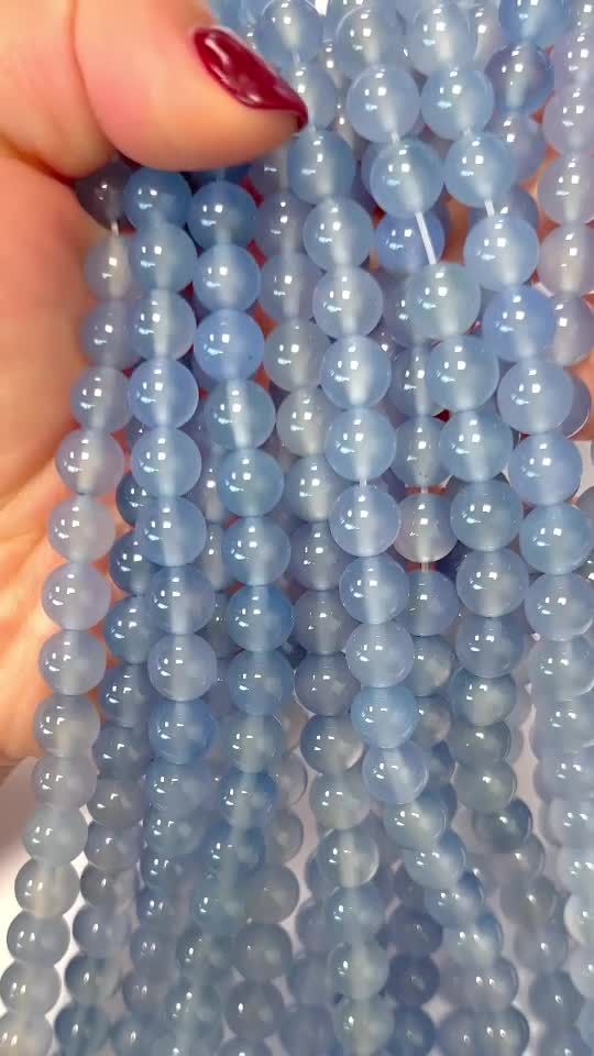 Blaues Chalcedon A Perlen 8mm auf 40cm Faden