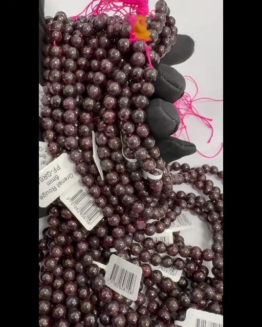 Rote Granat-A-Perlen 5–6 mm auf 40 cm Draht