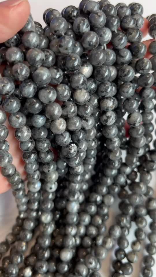 Larvikite Perlen 8mm auf 40cm Faden