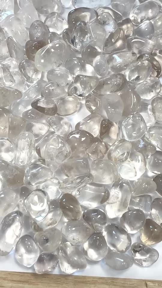 Geräuchertes Bergkristall AB gerollte Steine 250g