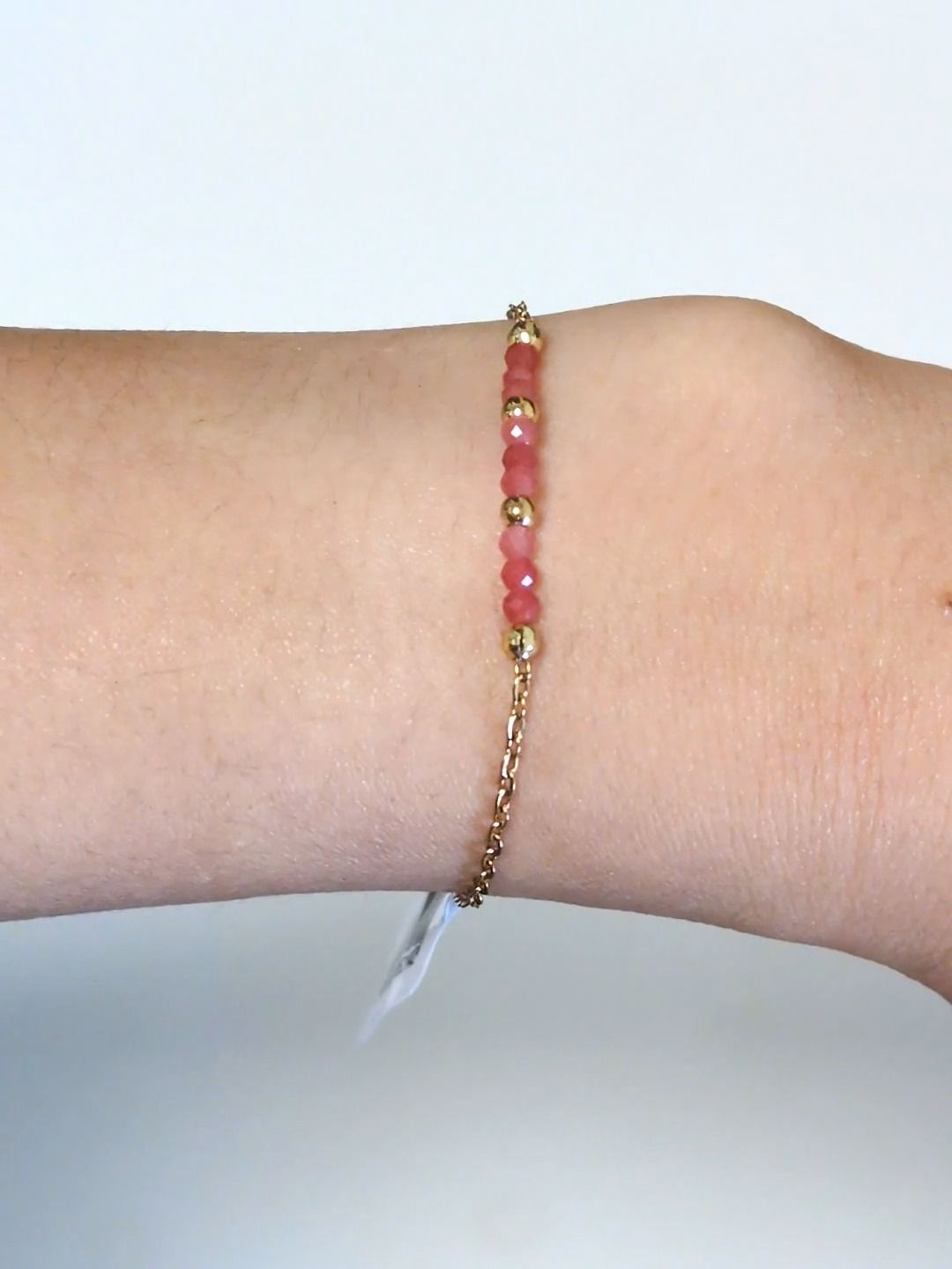 Facettiertes Armband aus rosa Chalcedon – Edelstahl